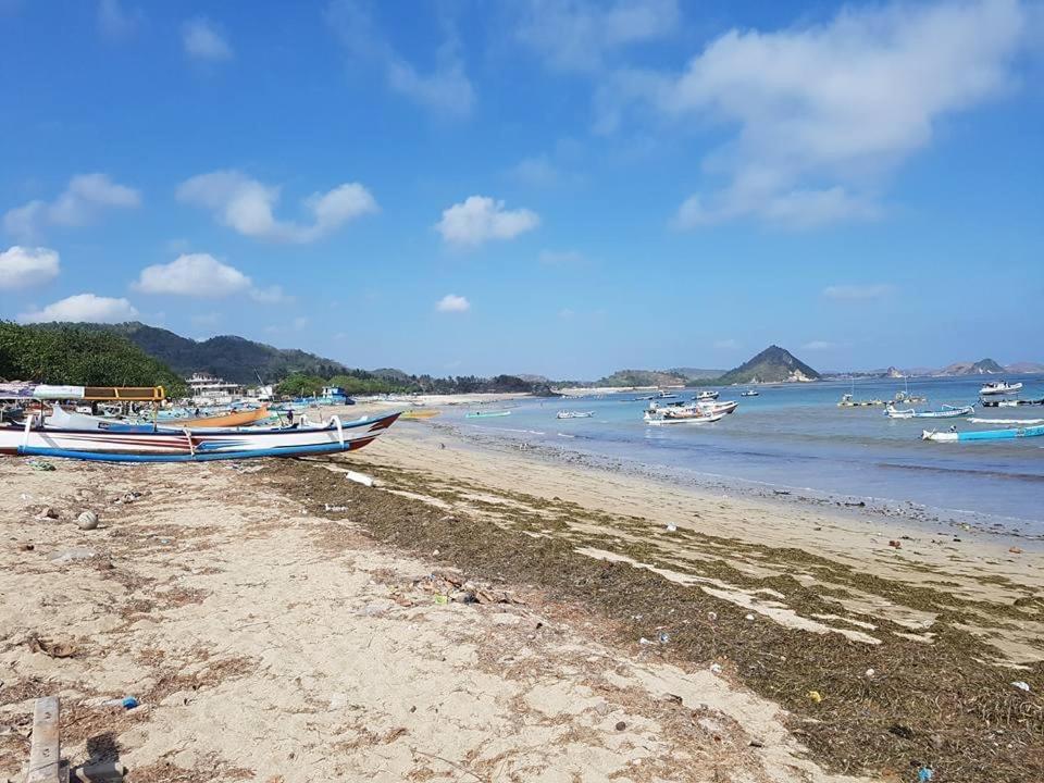 Airbnb At Sri Sayang Batu Ferringhi Beach Dış mekan fotoğraf