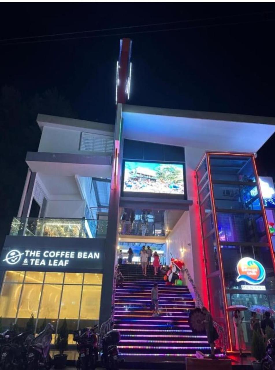 Airbnb At Sri Sayang Batu Ferringhi Beach Dış mekan fotoğraf